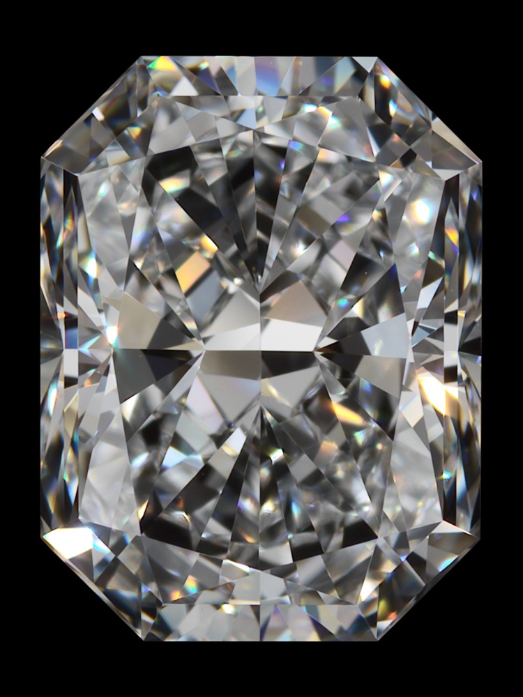 A Guide To 4 Carat Lab Manufactured Diamonds